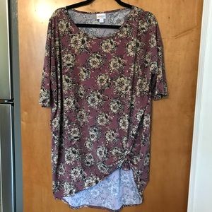 Large LulaRoe Irma! EUC!